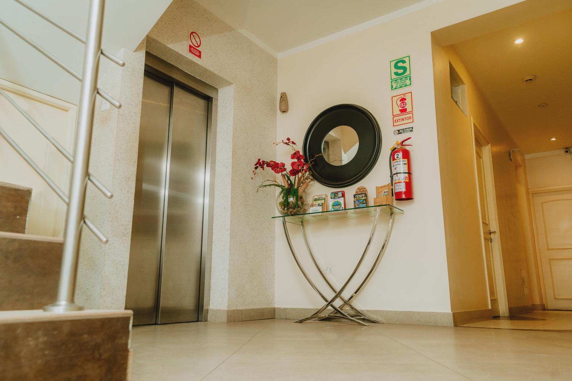Hotel Natural Green Lounge Tingo Maria Ngoại thất bức ảnh